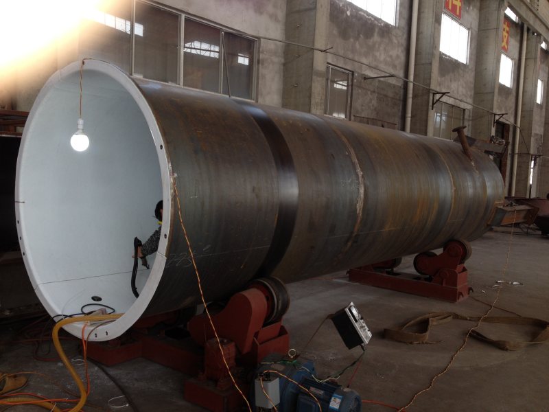 內襯聚四氟乙烯（PTFE）大型設備